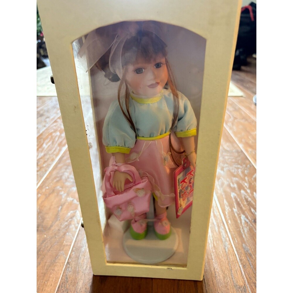 Collectors Choice Club “Kool Kids” Porcelain Doll w/ COA & Case  Limited Edition